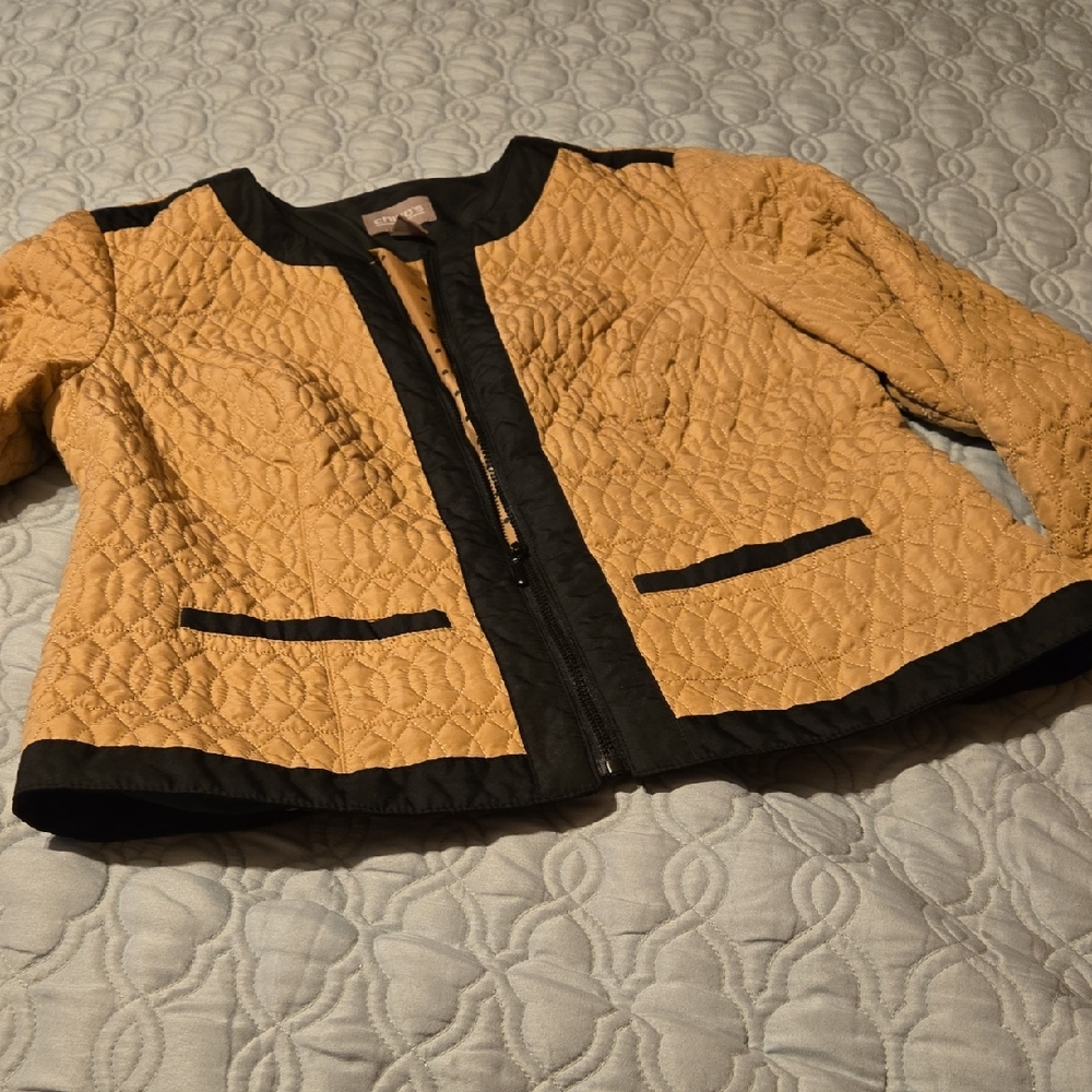 Chico's Black and Gold Quilted Lightweight Jacket Size 0
